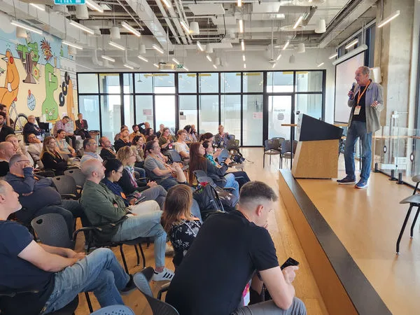 Dror Gill keynote presentation